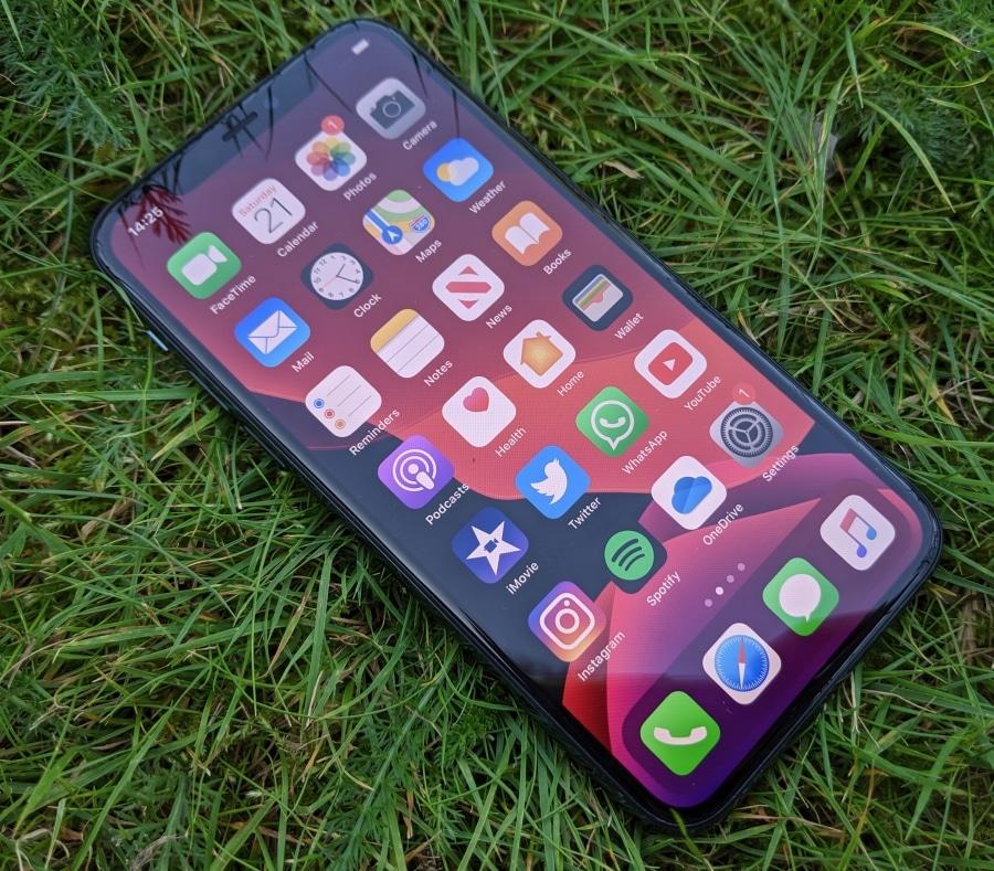 The Best Wallpapers For Iphone 11 And Iphone 11 Pro Kurio