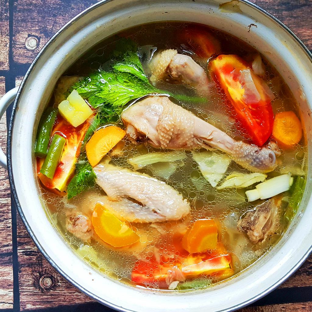 Resep Sup Ayam Kampung Sederhana Untuk Si Kecil yang Sedang Malas Makan |  Endeus.TV