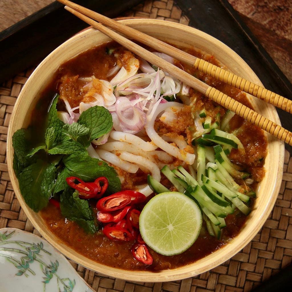 Resep Laksa Medan Legendaris yang Menggugah Selera | Endeus.TV